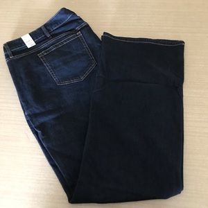 NWT Torrid Relaxed Boot Cut Jeans Size 26R